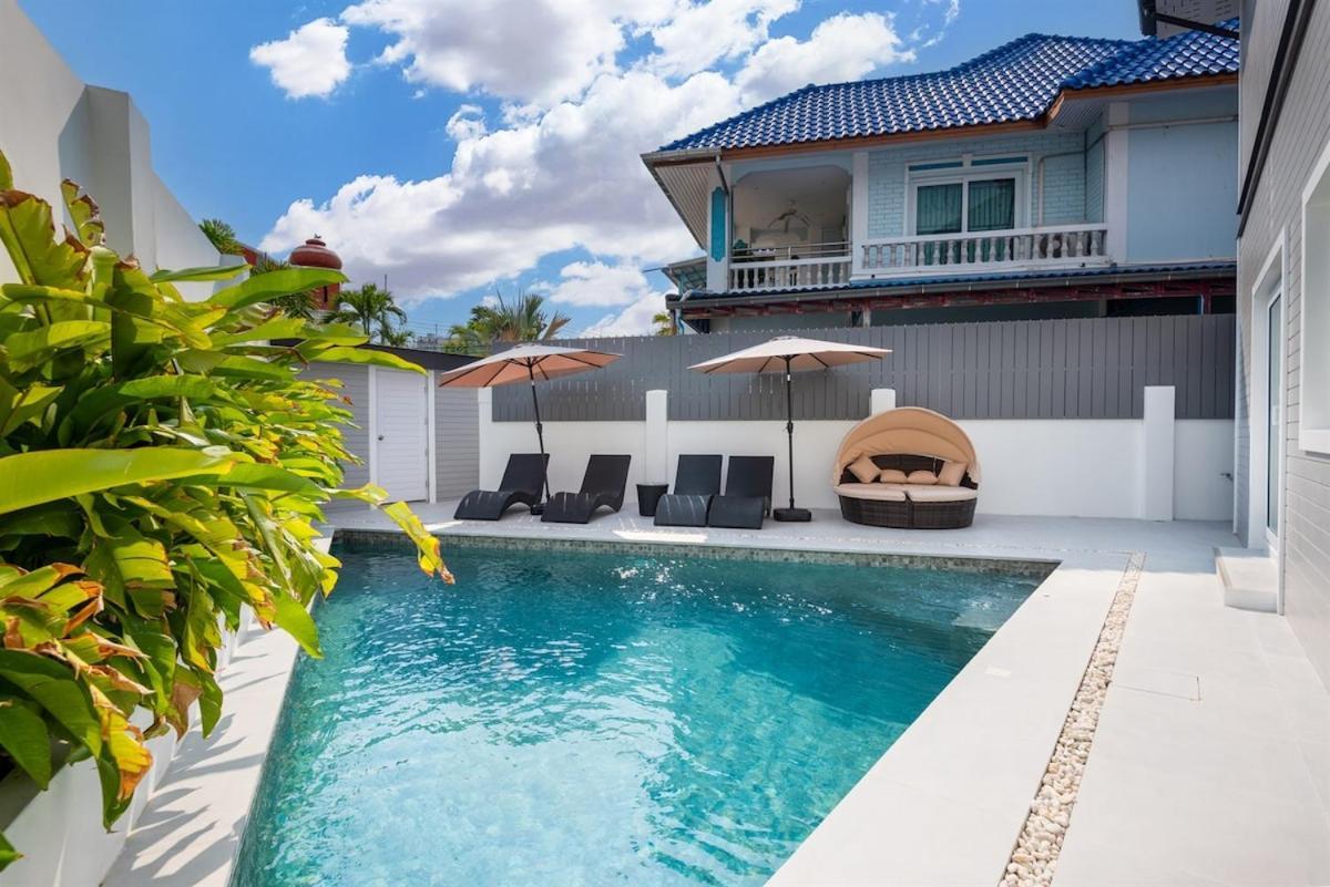 New Luxury Dual Villas, 9 Total Bedrooms, 7 Bathrooms, Ktv, 3km To Walking Street &