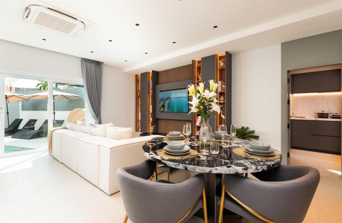 Villa New Luxury Dual Villas, 9 Total Bedrooms, 7 Bathrooms, Ktv, 3km To Walking Street & *